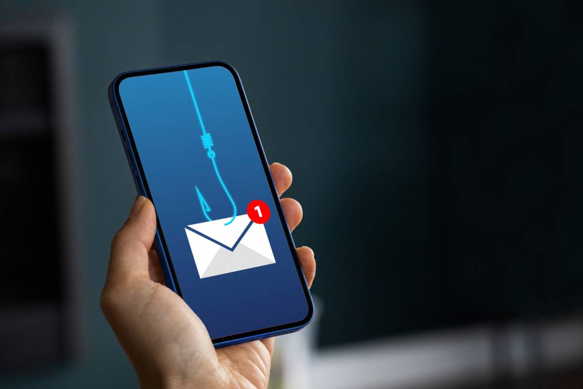 Arnaques en ligne : attention aux faux sites imitant La Poste