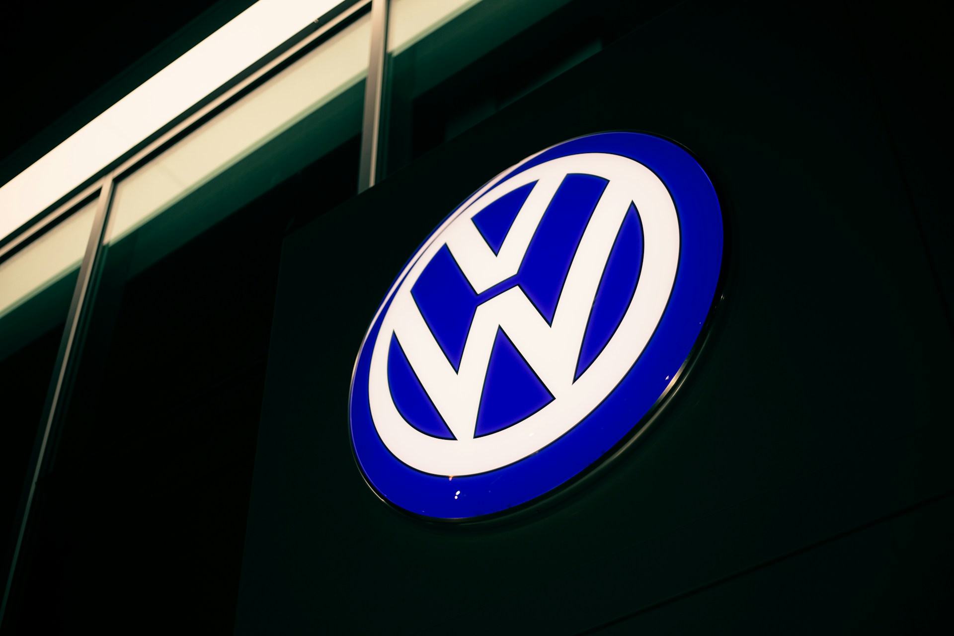Volkswagen et Qualcomm : une collaboration pour l&rsquo;avenir des voitures électriques